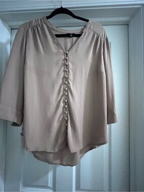 Women’s Neutral Button-Front Blouse - Beige